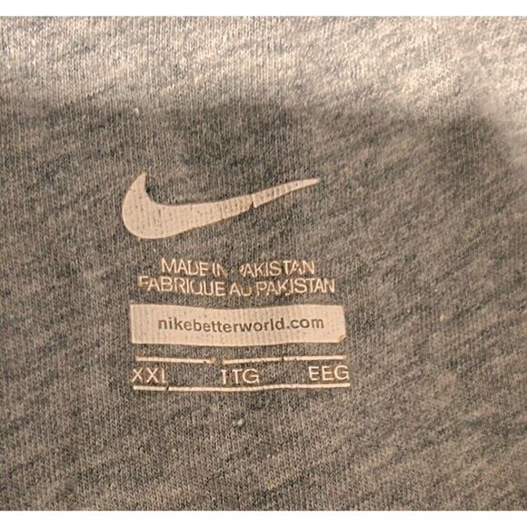 Nike Sweatshirt Mens XXL Grey Pullover Crewneck Sportswear Swoosh Logo Fleece - Picture 3 of 8
